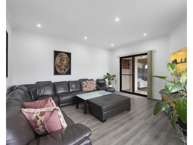 15 Virginia Street, Guildford NSW 2161