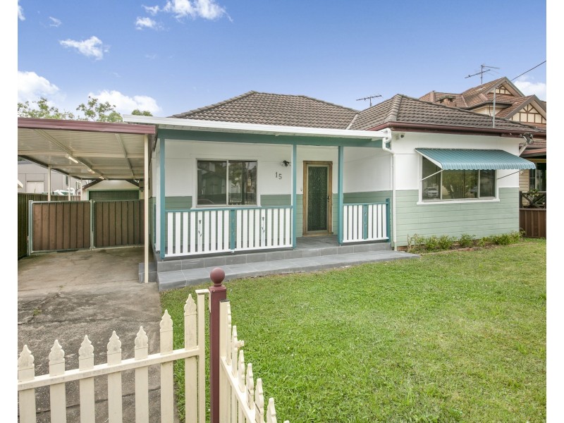 15 Styles Pl, Merrylands NSW 2160