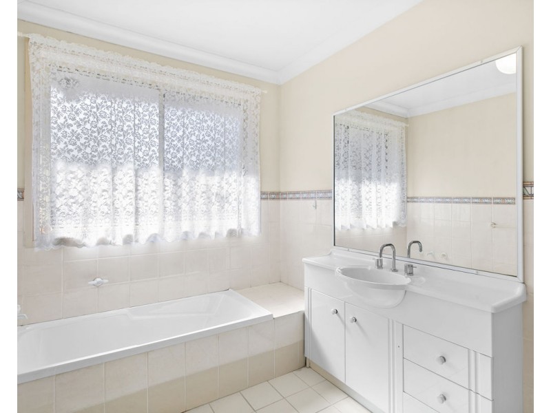 8/33 Bowden Street, Guildford NSW 2161