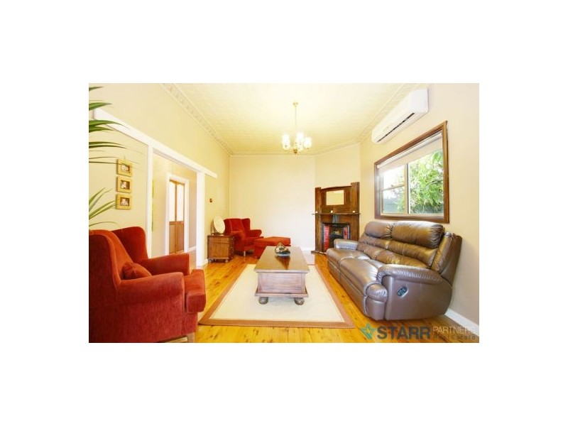 12 Berwick Street, Guildford NSW 2161