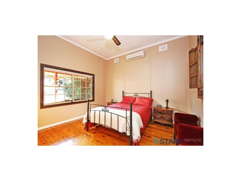 12 Berwick Street, Guildford NSW 2161