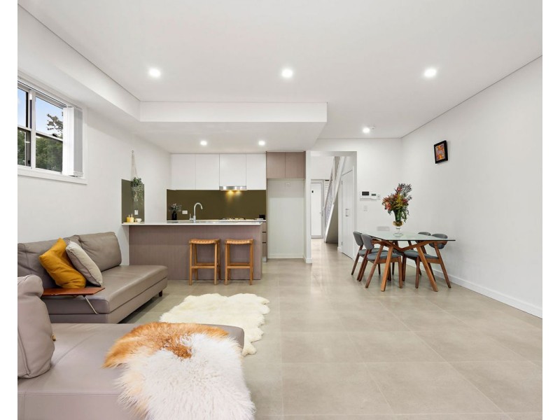 6/33 Louis Street, Granville NSW 2142