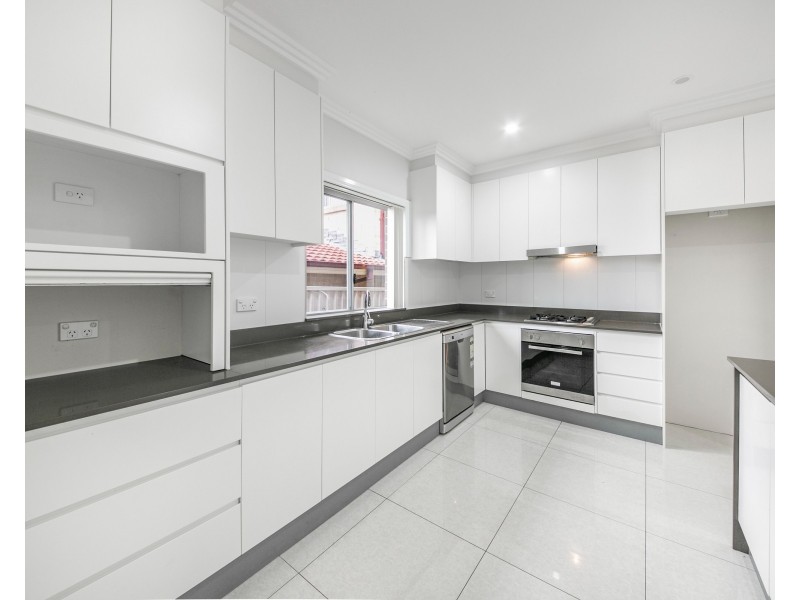 77 Hawksview St, Merrylands NSW 2160