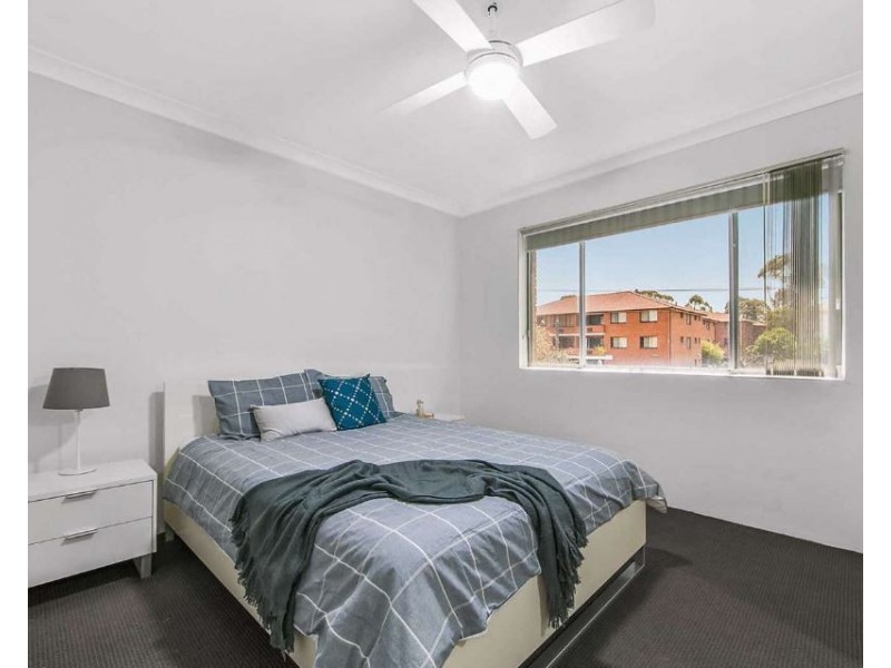 3/22-24 Neil St, Merrylands NSW 2160