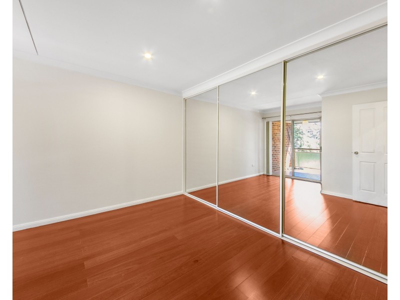 3/23-25 Oxford St, Merrylands NSW 2160