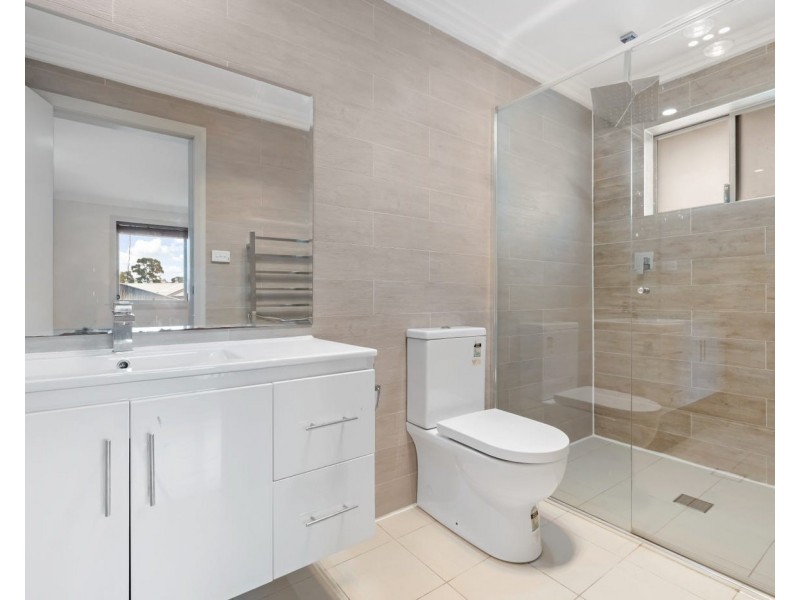 1 Lowana Av, Merrylands NSW 2160