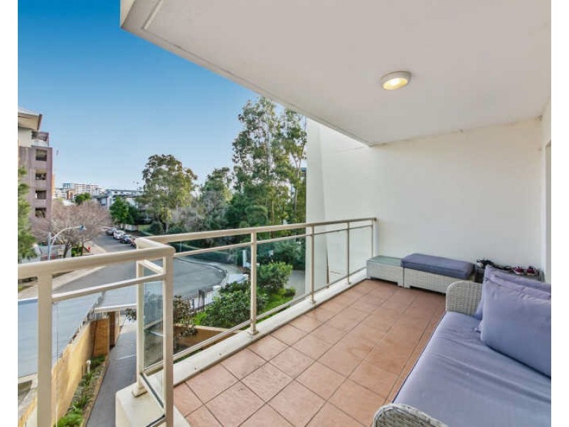 15/12-14 Benedict Ct, Holroyd NSW 2142
