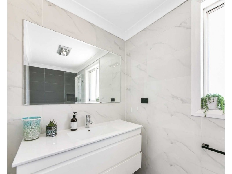 27A Monash St, Wentworthville NSW 2145