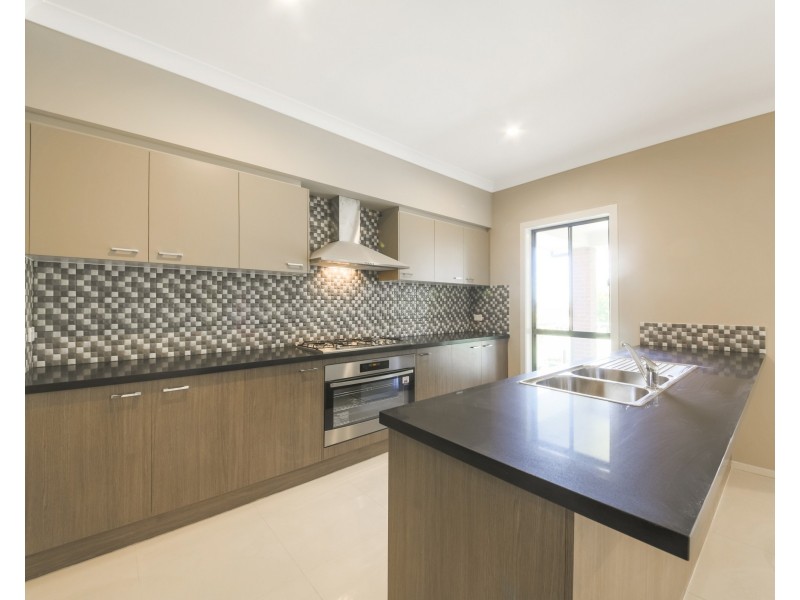 120 Smith St, Pendle Hill NSW 2145