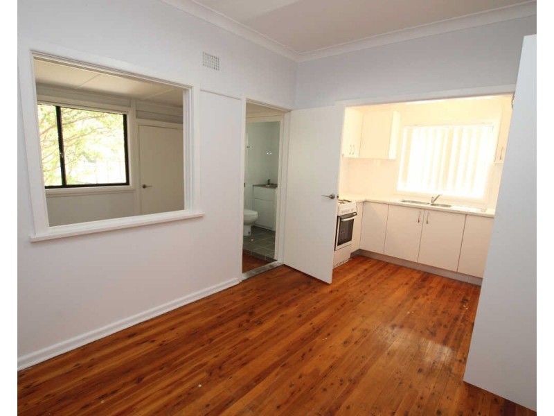 47 Leach Rd, Guildford NSW 2161