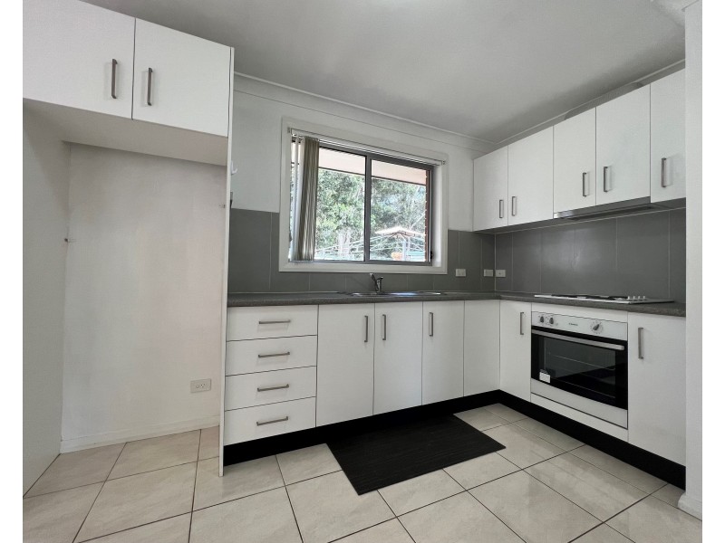 7a Coila Pl, Woodpark NSW 2164