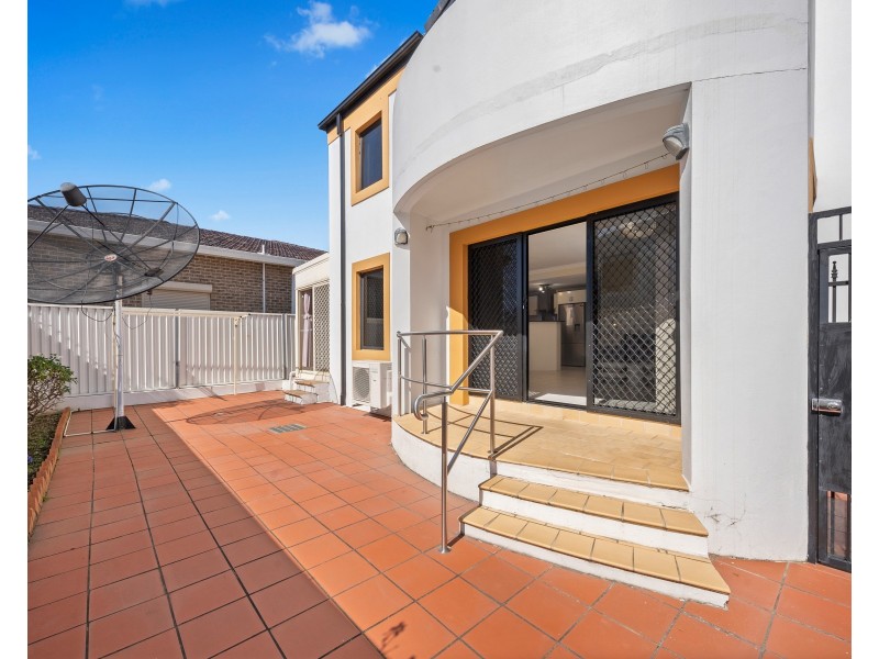 10 Walker St, Merrylands NSW 2160