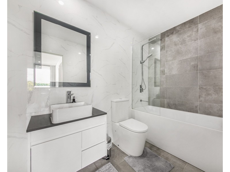 13/29 Dressler Ct, Merrylands NSW 2160