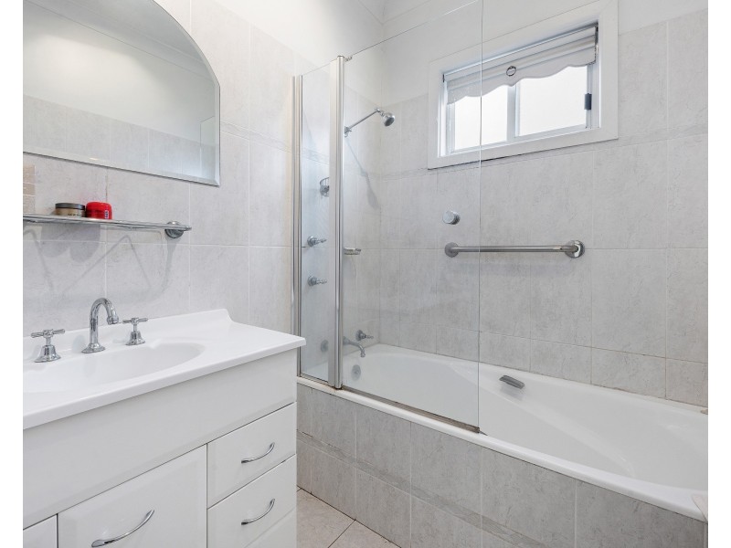 11 Fifth St, Granville NSW 2142