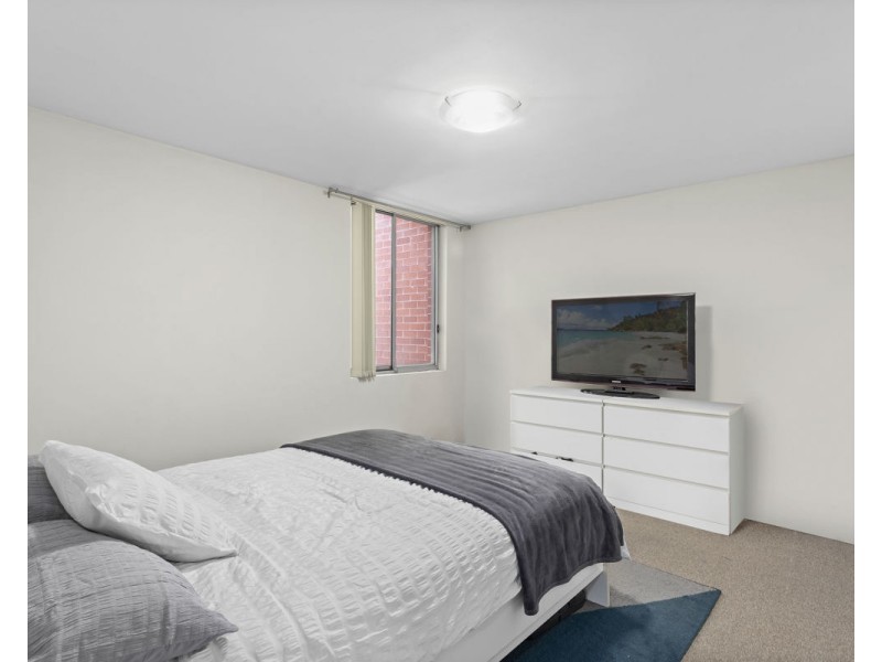 3/215-217 Woodville Road, Merrylands NSW 2160