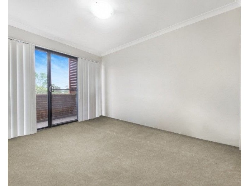 13/15 Bransgrove St, Wentworthville NSW 2145