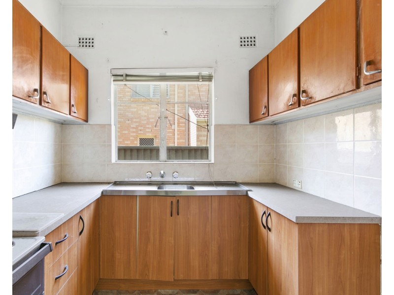 4 Griffiths Street, Wentworthville NSW 2145