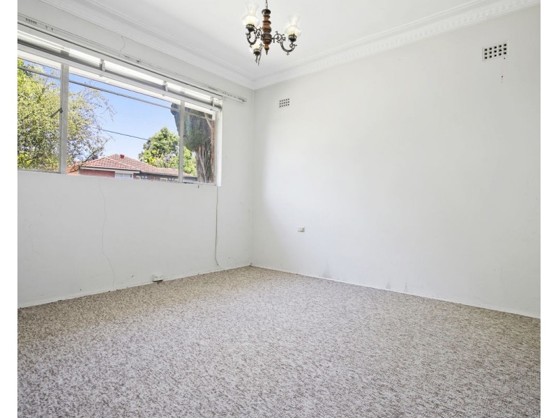 4 Griffiths Street, Wentworthville NSW 2145