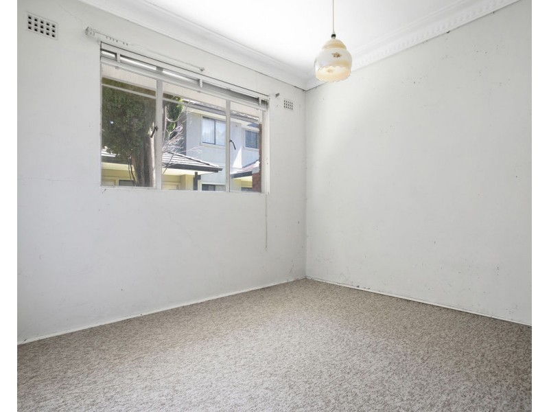 4 Griffiths Street, Wentworthville NSW 2145