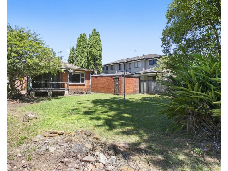 4 Griffiths Street, Wentworthville NSW 2145