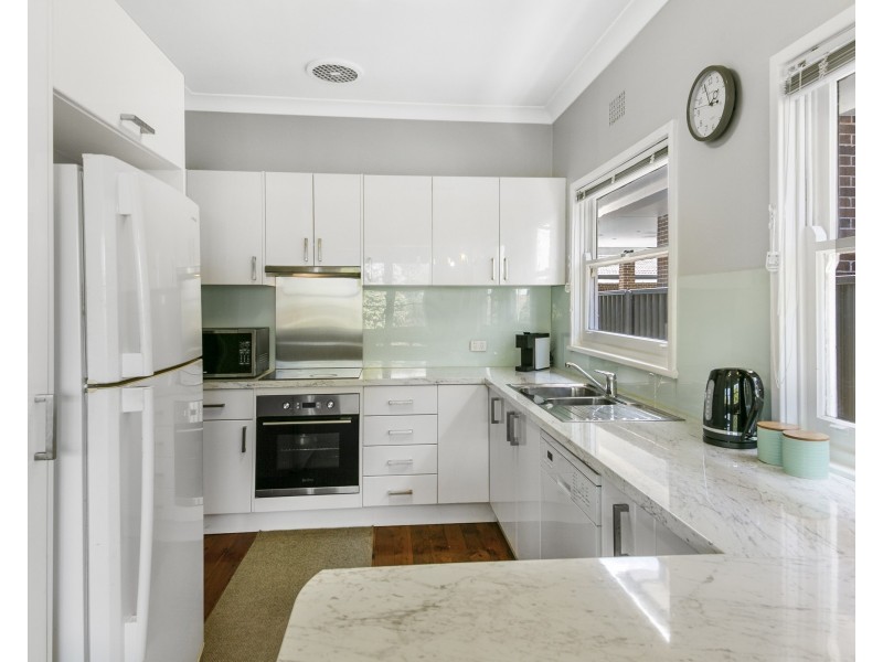 38a Haven St, Merrylands NSW 2160