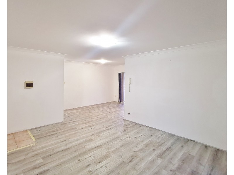 12/43 Newman St, Merrylands NSW 2160