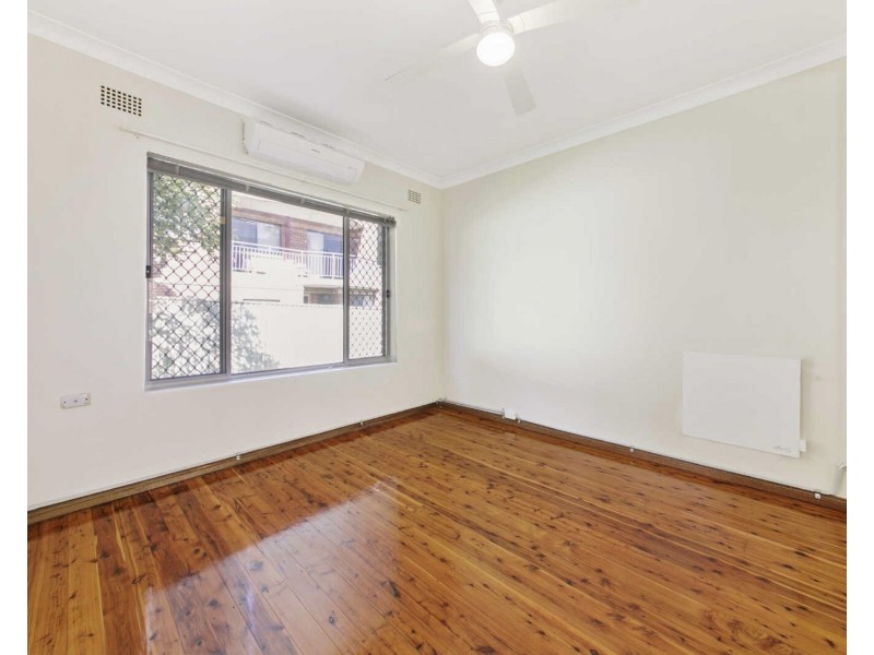 4/14-16 Sherwood Rd, Merrylands West NSW 2160