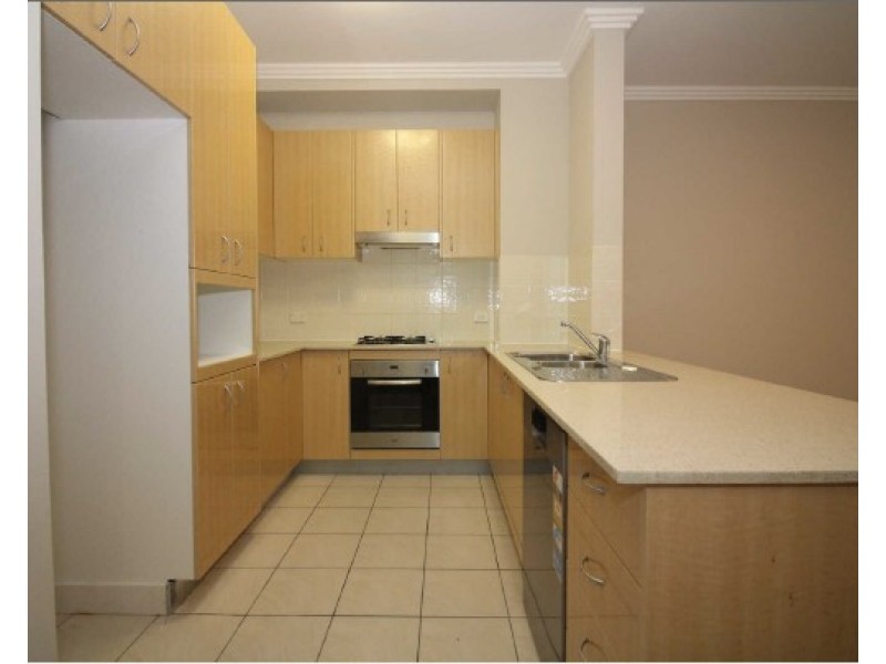 12/1-3 Howard Av, Northmead NSW 2152