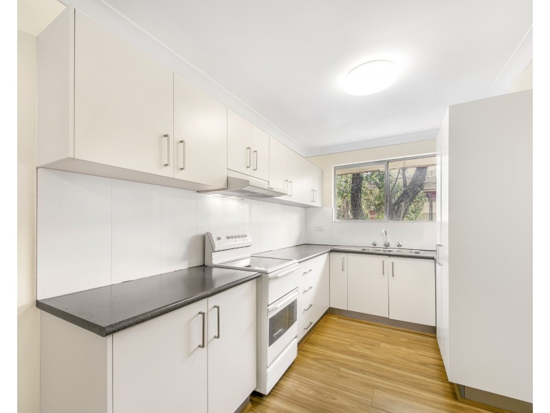 9/47 Kenyons Rd, Merrylands NSW 2160
