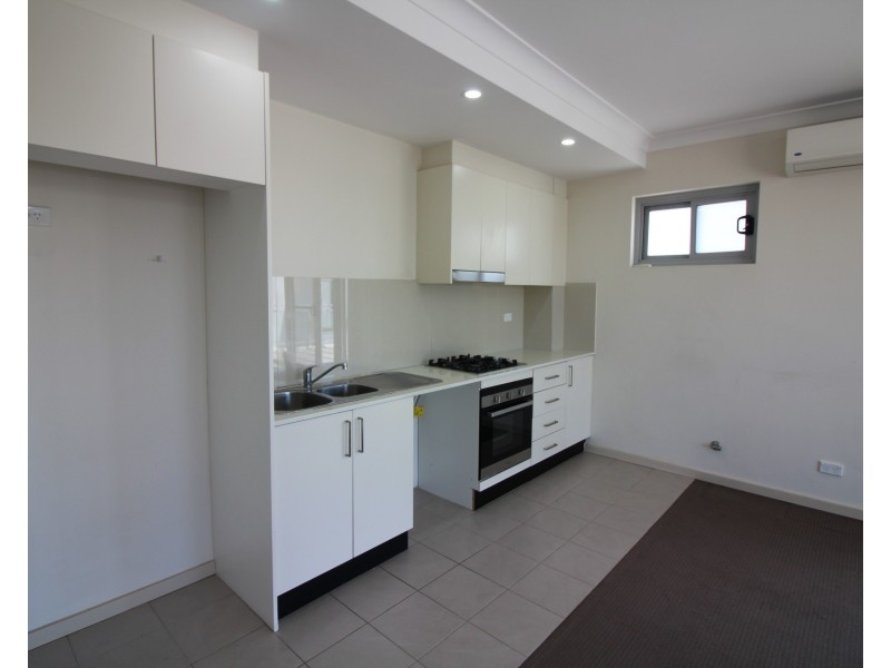 38/102-106 Railway Tce, Merrylands NSW 2160