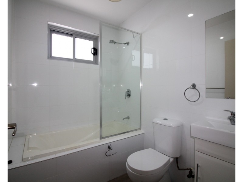 38/102-106 Railway Tce, Merrylands NSW 2160