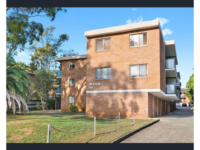 6/34 Addlestone Rd, Merrylands NSW 2160