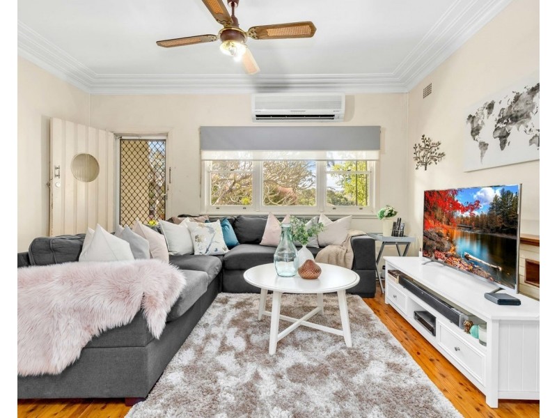 42 Stapleton St, Wentworthville NSW 2145