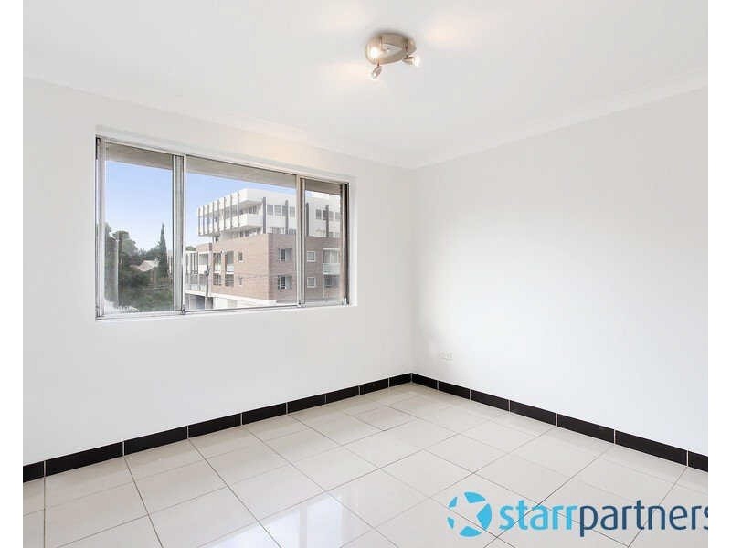 2/22 Neil St, Merrylands NSW 2160