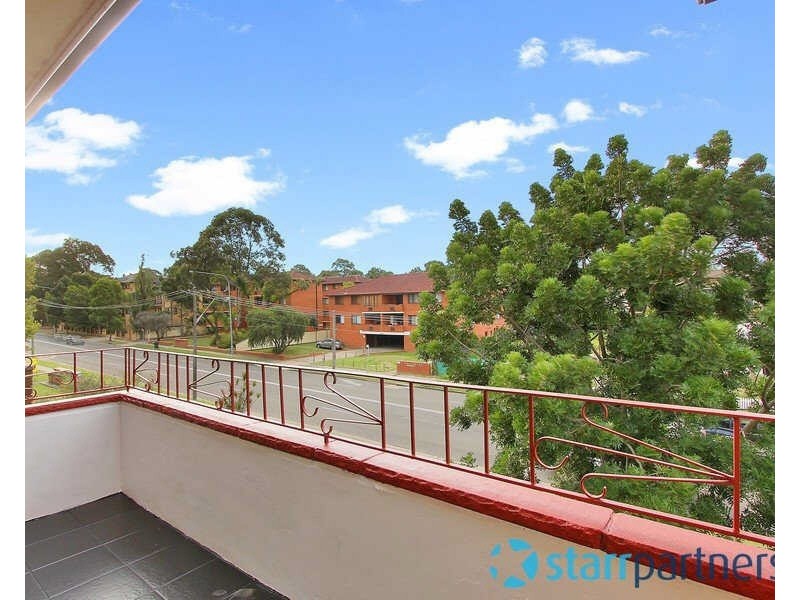 2/22 Neil St, Merrylands NSW 2160