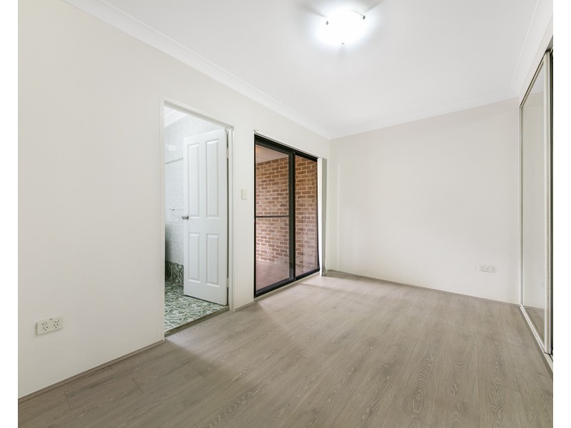 10/49 Calliope St, Guildford NSW 2161