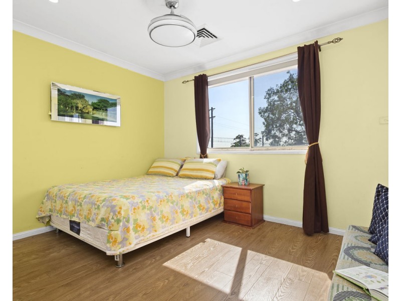 4b Emert Street, Wentworthville NSW 2145