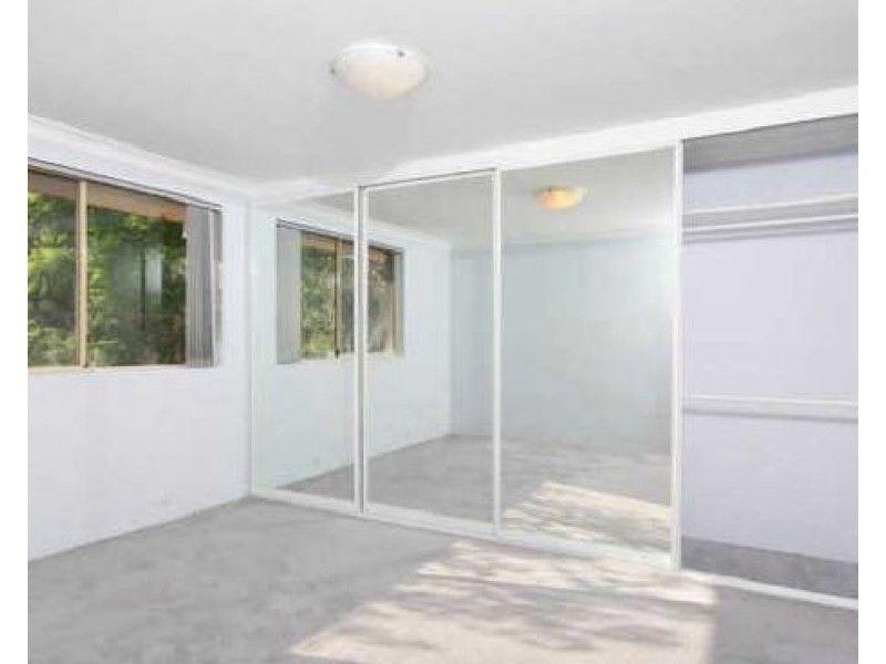 10/35 Windsor Rd, Merrylands NSW 2160