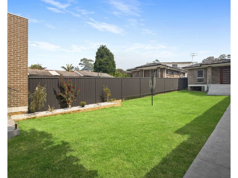 5a Willara Av, Merrylands NSW 2160