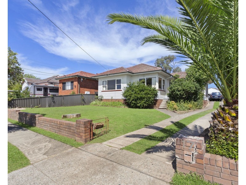 17 Bury Road, Guildford NSW 2161
