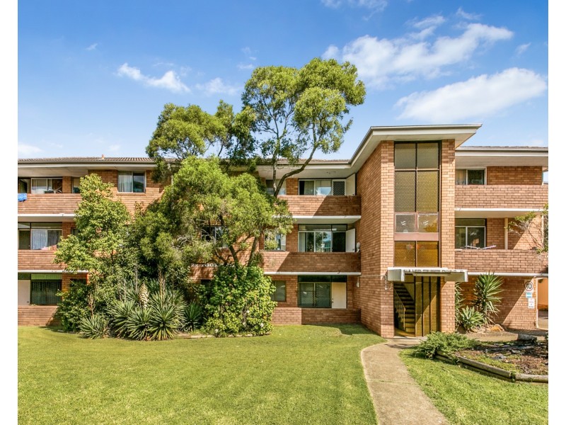31/22 Newman St, Merrylands NSW 2160
