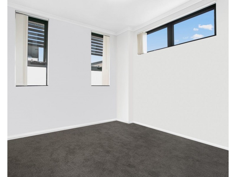 42/190-194 Burnett St, Mays Hill NSW 2145