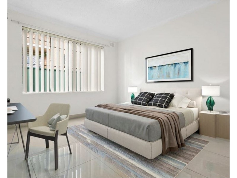 2/44 Birmingham St, Merrylands NSW 2160