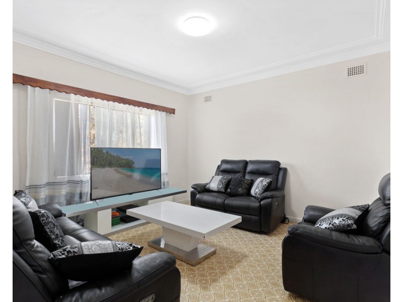 39 Taralga Street, Guildford NSW 2161