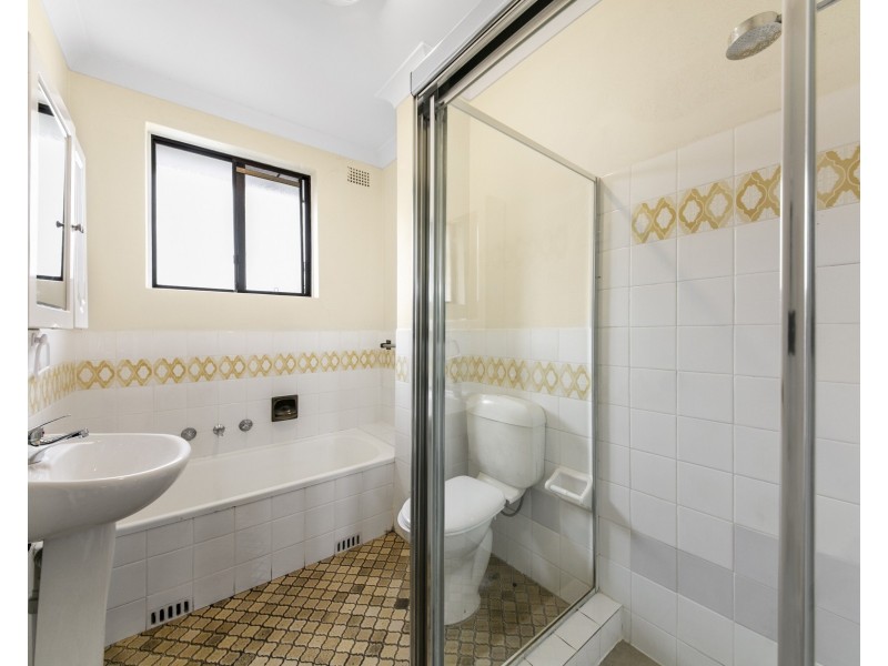 4/62 Neil St, Merrylands NSW 2160