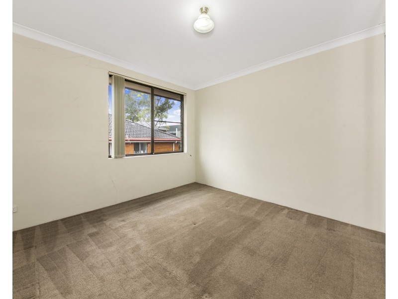 4/62 Neil St, Merrylands NSW 2160