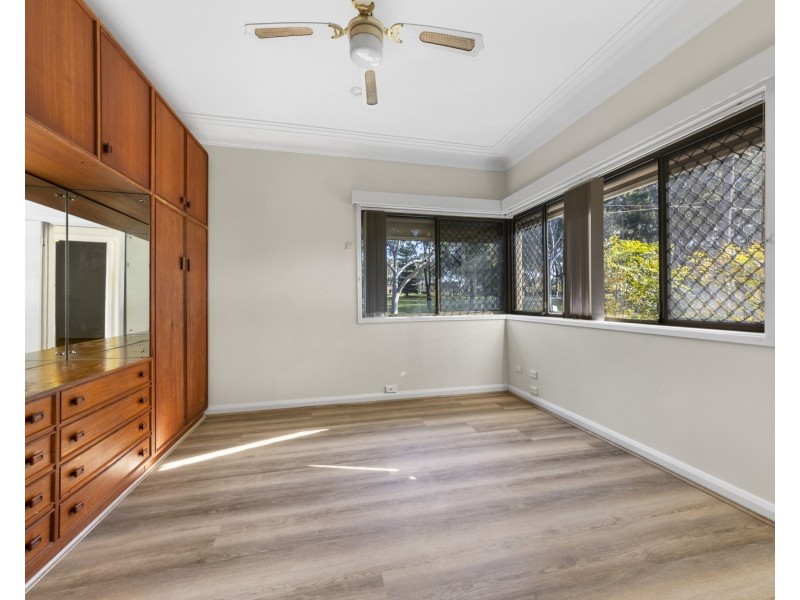 30 Acland St, Guildford NSW 2161