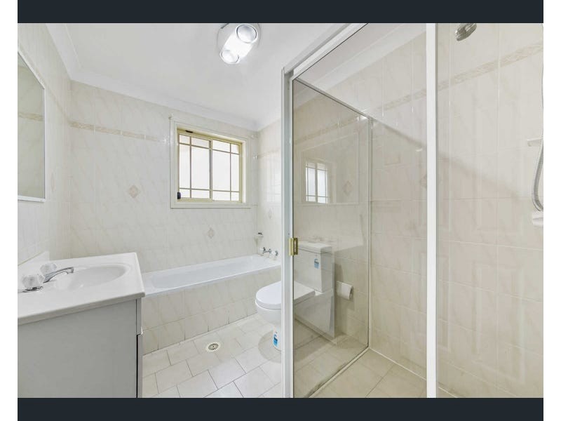 2/91 Sherwood Rd, Merrylands NSW 2160