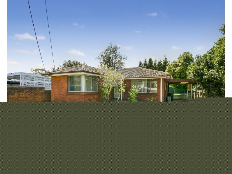 8 Adrian Pl, Greystanes NSW 2145