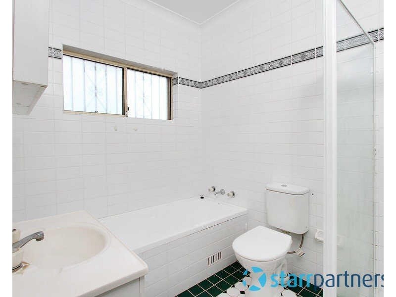 26 Bolton St, Guildford NSW 2161
